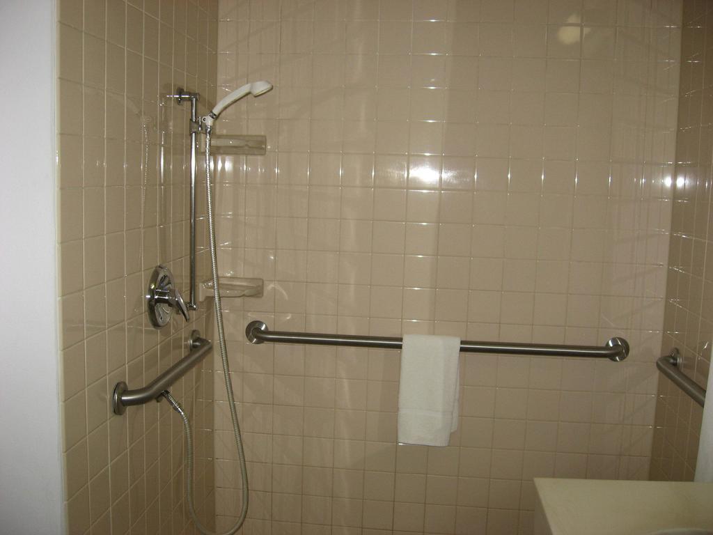 Country Inn & Suites By Radisson, Wausau, Wi Schofield Værelse billede